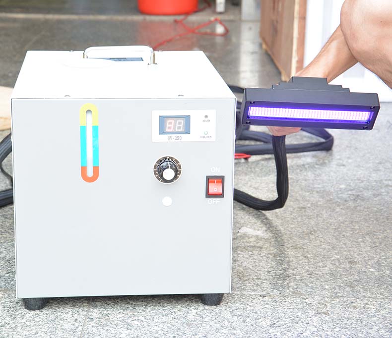 手提式UVLED光固機(jī).jpg 手提式UVLED光固機(jī).jpg
